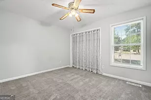915 Strawberry Ct, Ellenwood, GA 30294 - Photo 10