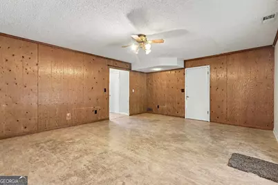 915 Strawberry Court, Ellenwood, GA 30294 - Photo 40