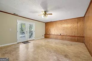 915 Strawberry Ct, Ellenwood, GA 30294 - Photo 42