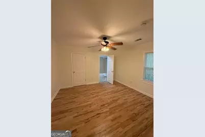 637 Parkdale Drive, Scottdale, GA 30079 - Photo 8