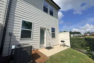 1623 Gunnin Trce NW, Atlanta, GA 30318 - Photo 10