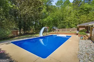 2907 Glad Dale Dr SE, Conyers, GA 30094 - Photo 10