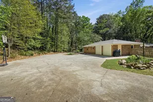 2907 Glad Dale Dr SE, Conyers, GA 30094 - Photo 6