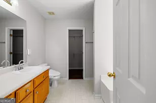 20 Walton Woods Dr, Newnan, GA 30263 - Photo 18