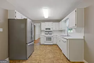 81 Shefield Pl, Douglasville, GA 30134 - Photo 18