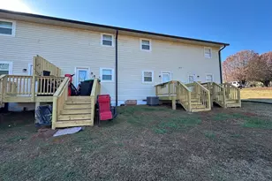 450 Camp Creek Cir, Cornelia, GA 30531 - Photo 4