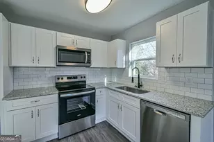 450 Camp Creek Cir, Cornelia, GA 30531 - Photo 10