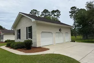 1729 Green Acres Dr, Vidalia, GA 30474 - Photo 2