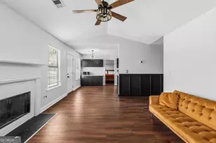 511 Lakecourt Dr, McDonough, GA 30253 - Photo 8