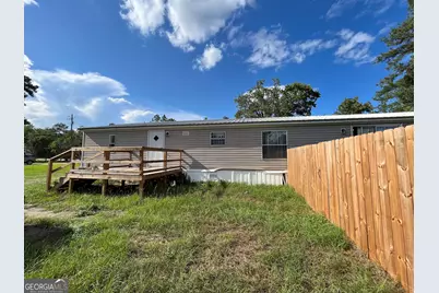 655 Meadowood Drive, Jesup, GA 31545 - Photo 8