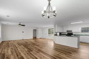 133 S Richardson St, Mount Vernon, GA 30445 - Photo 10