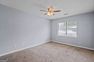 360 N 19th St, Griffin, GA 30223 - Photo 12