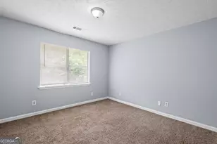 360 N 19th St, Griffin, GA 30223 - Photo 14