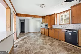 303 Askew Ave, Hogansville, GA 30230 - Photo 10