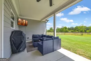 85 Woodfin Way, Social Circle, GA 30025 - Photo 8