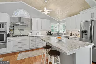 174 Bell Colony Rd, Dillard, GA 30537 - Photo 2