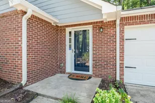209 Chardonay Cts, Peachtree City, GA 30269 - Photo 6