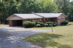 1192 Country Club Rd, Elberton, GA 30635 - Photo 1