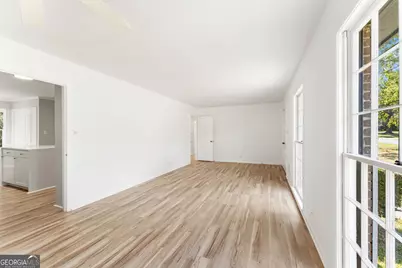 3143 Clairmont Avenue, Macon, GA 31204 - Photo 6
