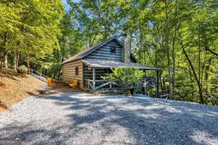 326 Honeysuckle Way, Blue Ridge, GA 30513 - Photo 2