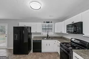 321 Summerwood Ln, Stockbridge, GA 30281 - Photo 8