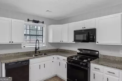 321 Summerwood Lane, Stockbridge, GA 30281 - Photo 6