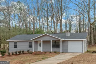 321 Summerwood Ln, Stockbridge, GA 30281 - Photo 2