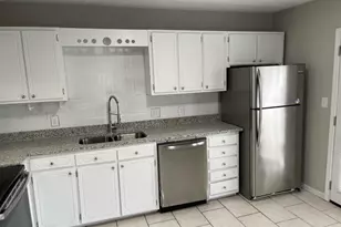 859 Park Pl, Conyers, GA 30012 - Photo 6