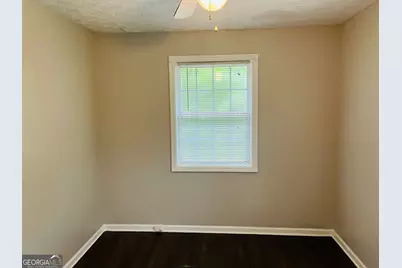 217 W Central Avenue #B, Griffin, GA 30223 - Photo 10