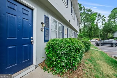 358 N 19th Street #E, Griffin, GA 30223 - Photo 2