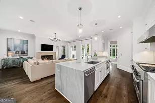 1610 W Sussex Rd NE, Atlanta, GA 30306 - Photo 14