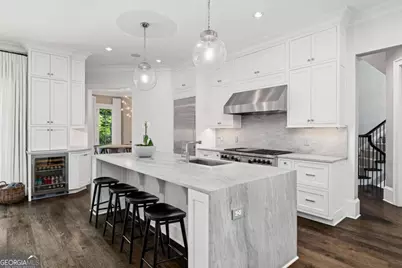 1610 W Sussex Road NE, Atlanta, GA 30306 - Photo 10