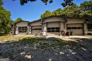 2144 Boar Tusk Rd NE, Conyers, GA 30012 - Photo 34