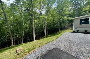 101 Sawyer Ridge Ln, Hayesville, NC 28904 - Photo 18