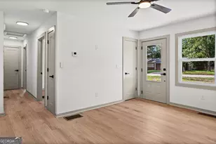 1111 Parkview Dr, Griffin, GA 30224 - Photo 4