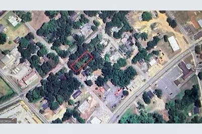 201 Grady Street, Dublin, GA 31021 - Photo 2
