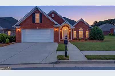 2029 Wicker Wood Way, Snellville, GA 30078 - Photo 2