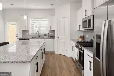 626 Wynard Place, Lawrenceville, GA 30043 - Photo 2