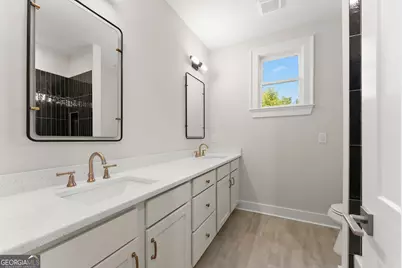 1053 Riverside Drive, Gainesville, GA 30501 - Photo 28