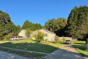 753 Nicholas Ct, Monroe, GA 30655 - Photo 2