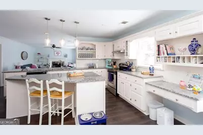 6011 Fairlong Court NW, Acworth, GA 30101 - Photo 16