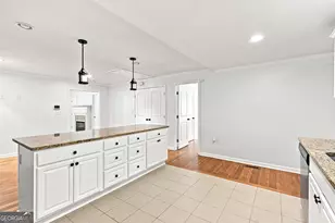 1047 SW Peeples Street SW, Atlanta, GA 30310 - Photo 8