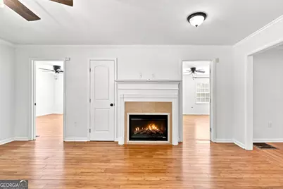 1047 SW Peeples Street SW, Atlanta, GA 30310 - Photo 6