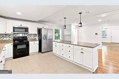 1047 SW Peeples Street SW, Atlanta, GA 30310 - Photo 4