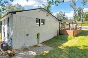 263 Pressley Rd, Eastanollee, GA 30538 - Photo 8