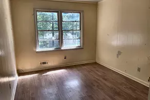 7126 Pineview, Covington, GA 30014 - Photo 4