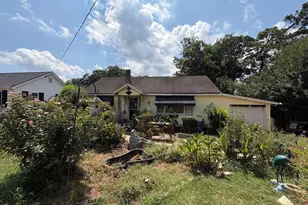 111 W Mimosa Dr, Jonesboro, GA 30236 - Photo 1