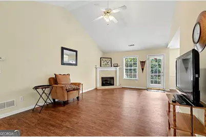 4353 Flat Stone Lane, Snellville, GA 30039 - Photo 4