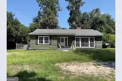 66 Kibbee Street, Hawkinsville, GA 31036 - Photo 1