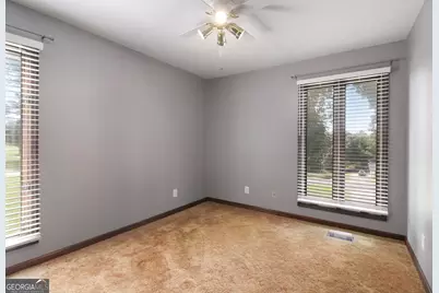 114 Meadowland Trail, Lagrange, GA 30240 - Photo 18